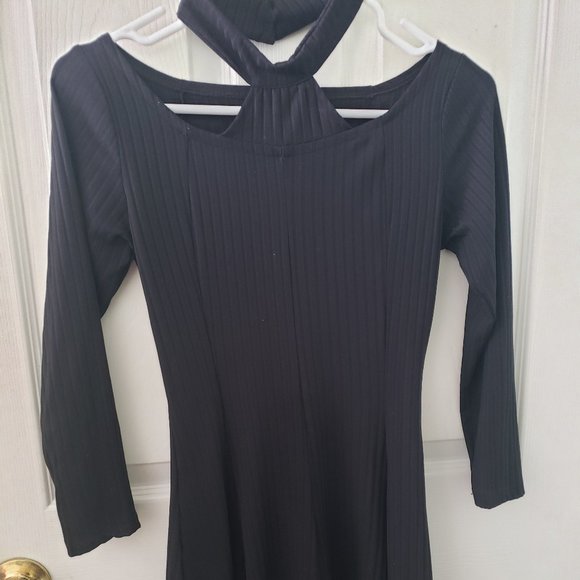 Little Black Dress - Picture 1 of 4